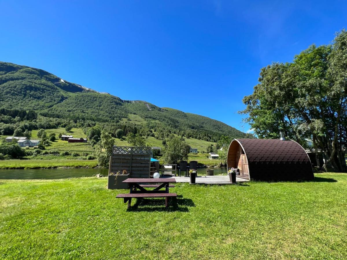 Vistdal Camping Myklebostad  Dış mekan fotoğraf
