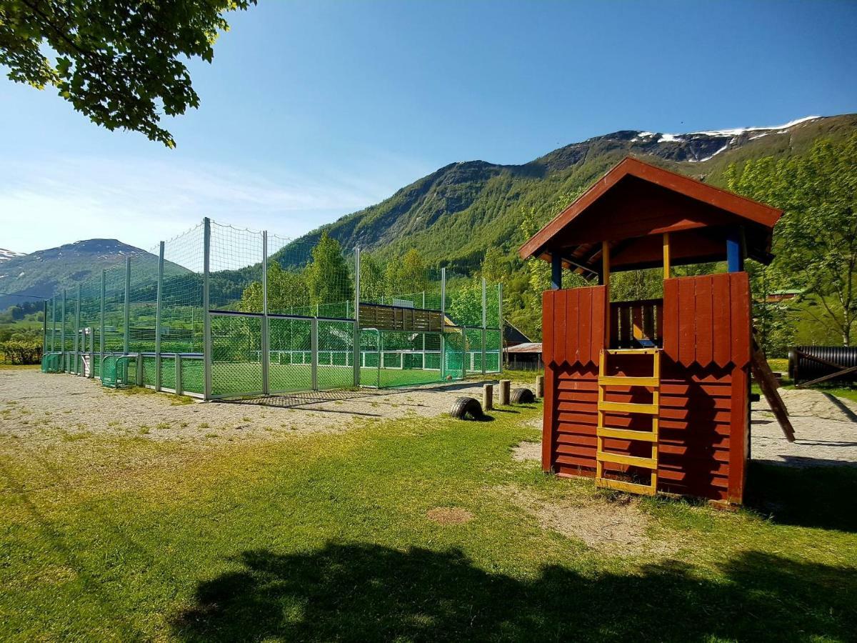 Vistdal Camping Myklebostad  Dış mekan fotoğraf