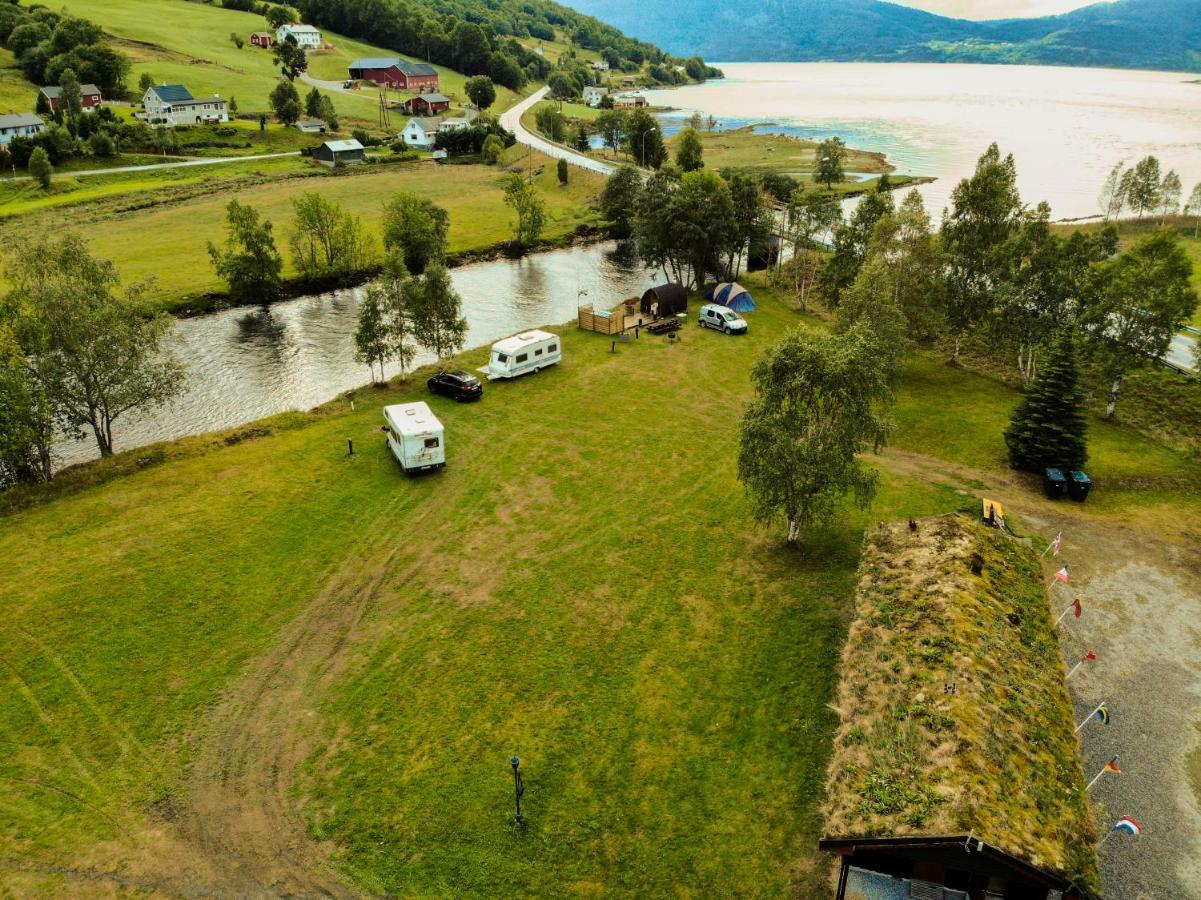 Vistdal Camping Myklebostad  Dış mekan fotoğraf